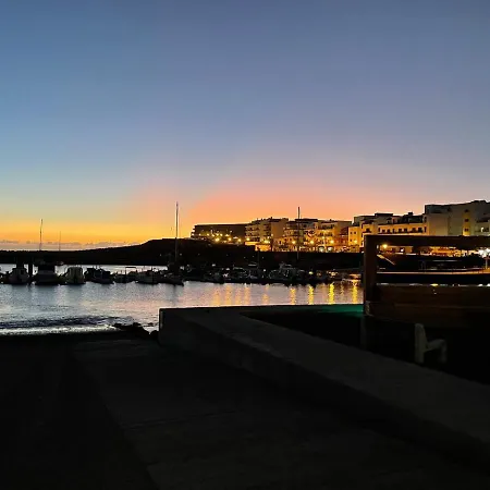 Camarones 公寓 拉雷斯廷加